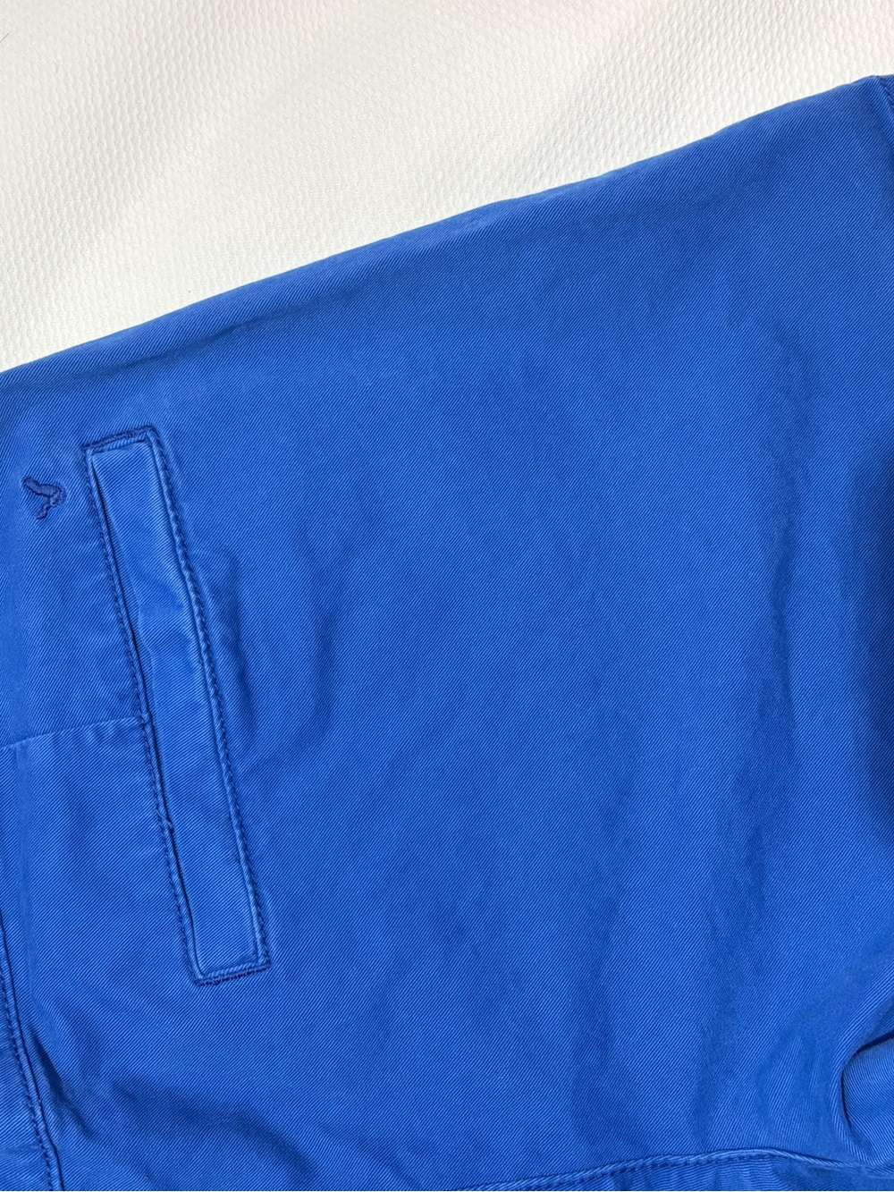 American Eagle Outfitters Women’s Bright Blue Jean Shorts - Picture 5 of 5